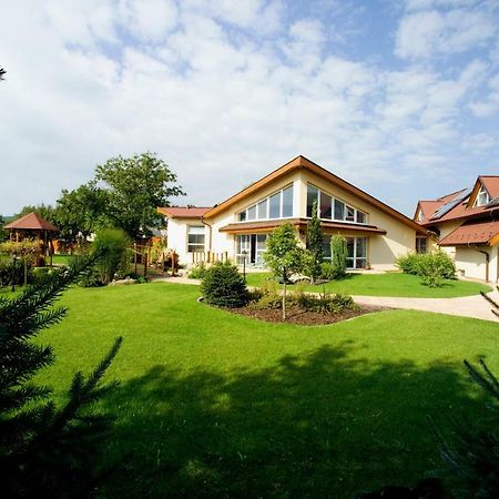 Vila Valča Esterno foto
