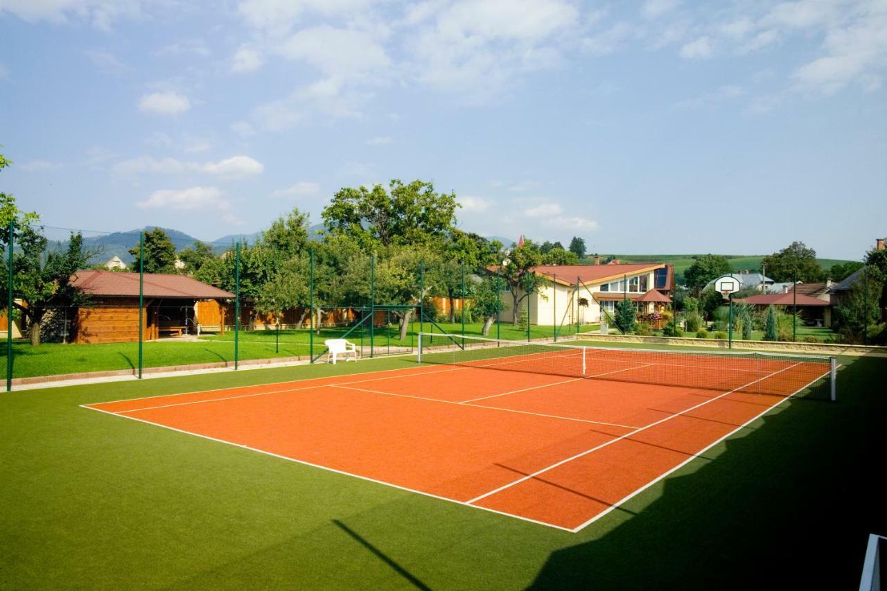 Vila Valča Esterno foto